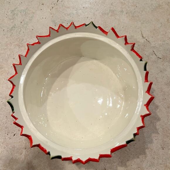 Vintage ceramic Christmas poinsettia bowl 8 x 3.25 with lid - Picture 2 of 5
